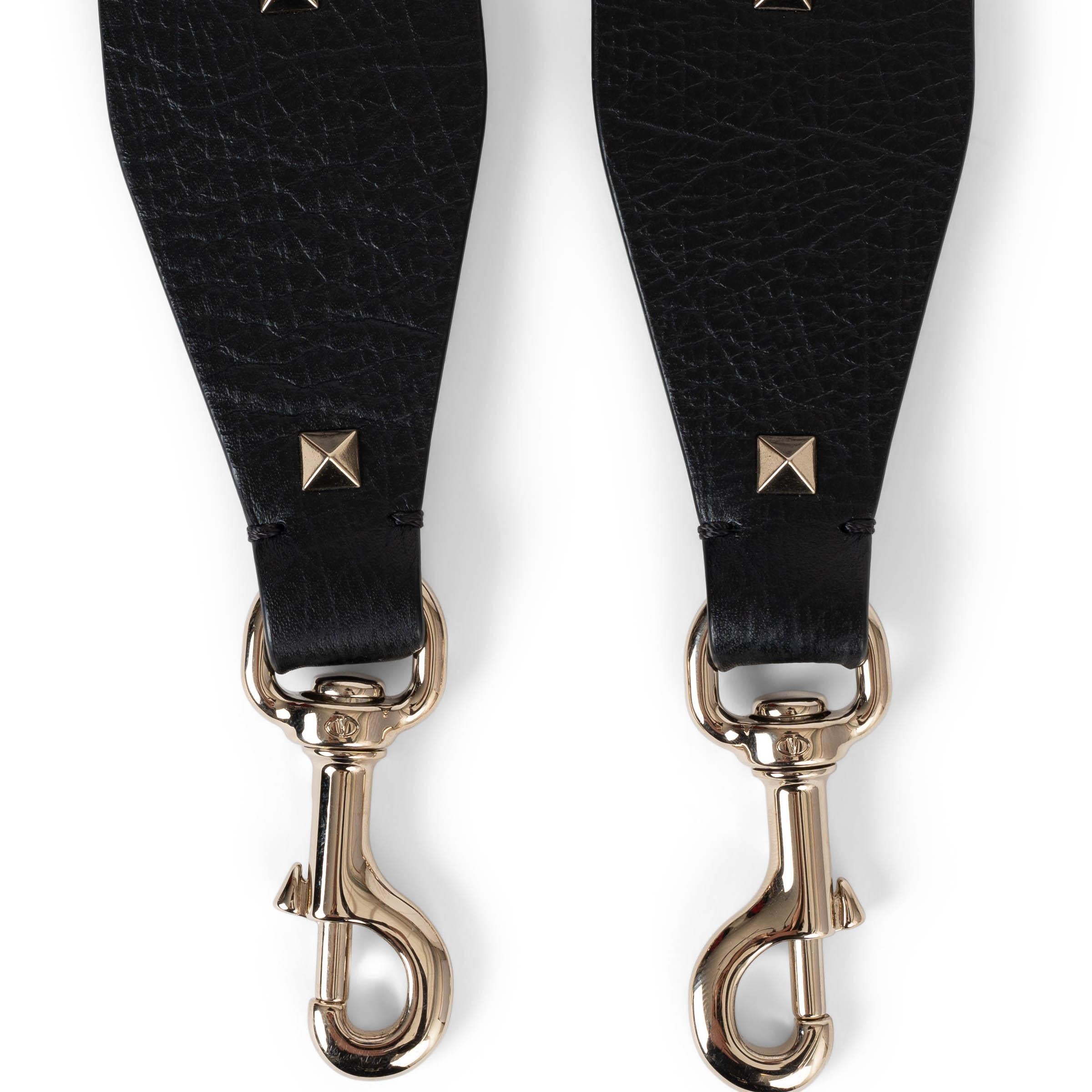 Noir VALENTINO, bandoulière de sac GUItar vert armée CAMU BUTTERFLY EMBROIDERED en vente