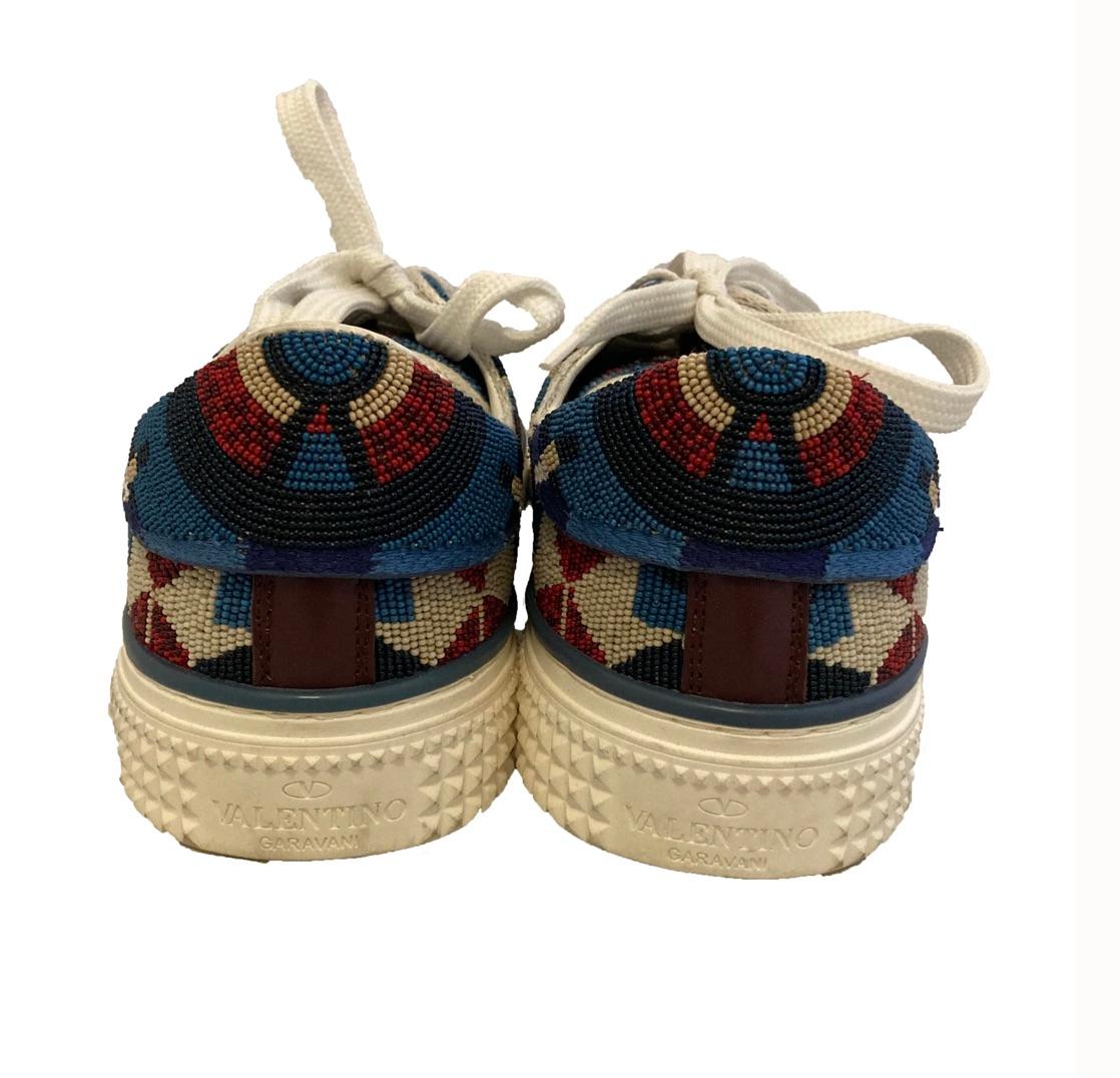 De las mujeres Zapatillas aztecas con abalorios Valentino en venta