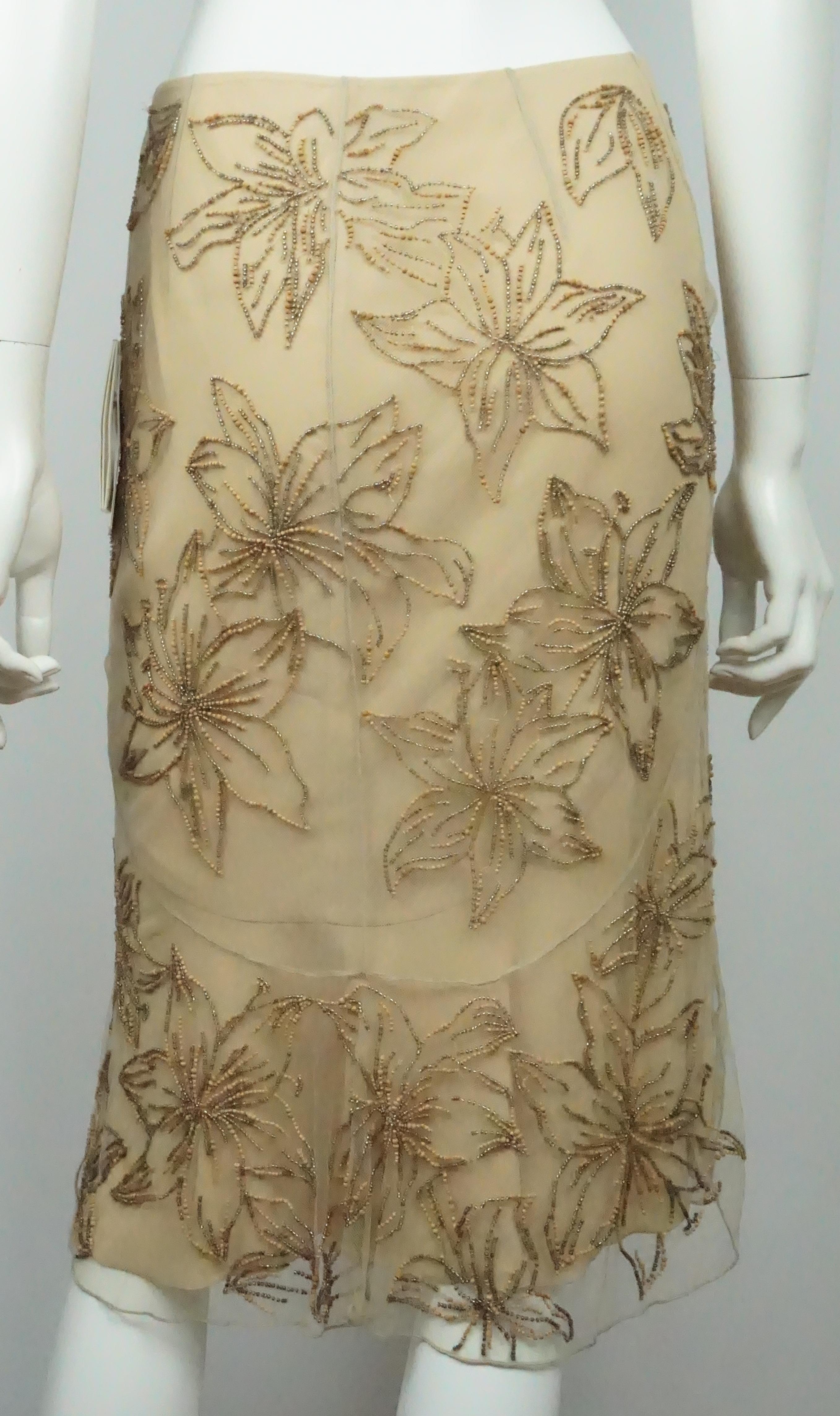Valentino Beige Beaded Skirt - NWT In New Condition For Sale In West Palm Beach, FL
