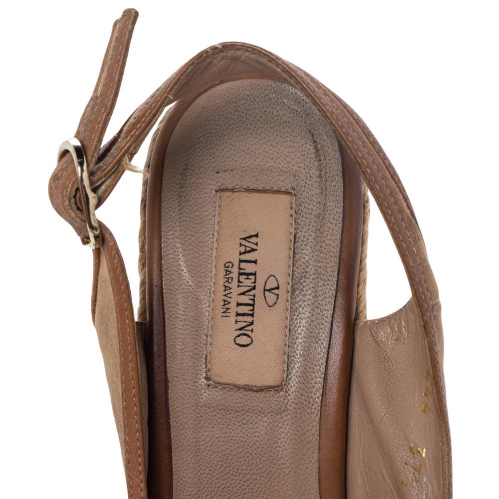 Valentino Beige Fabric And Leather Flower Wedge Slingback Sandals Size 37.5 3