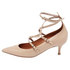 Valentino Beige Leder Eyelet Detail Love Latch Pumps Größe 38