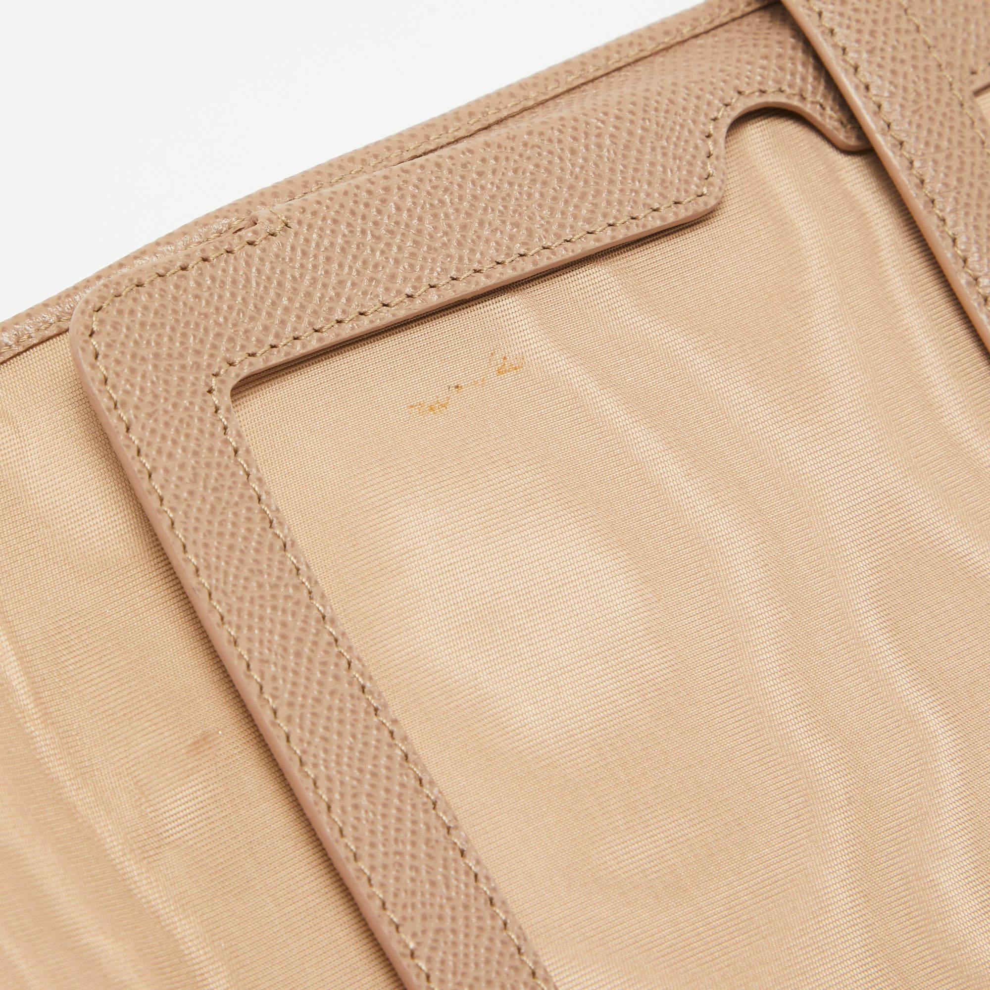 Valentino Beige Leather Flap iPad Cover For Sale 3