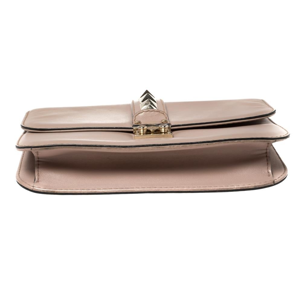 Donna Valentino Borsa media Rockstud Glam Lock Flap in pelle beige