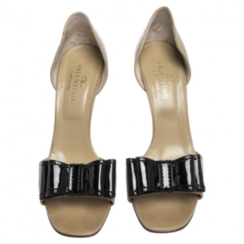 Valentino Beige Leder Patent Schleife verschönert D'orsay Open Toe Pumps Größe 40 Damen im Angebot