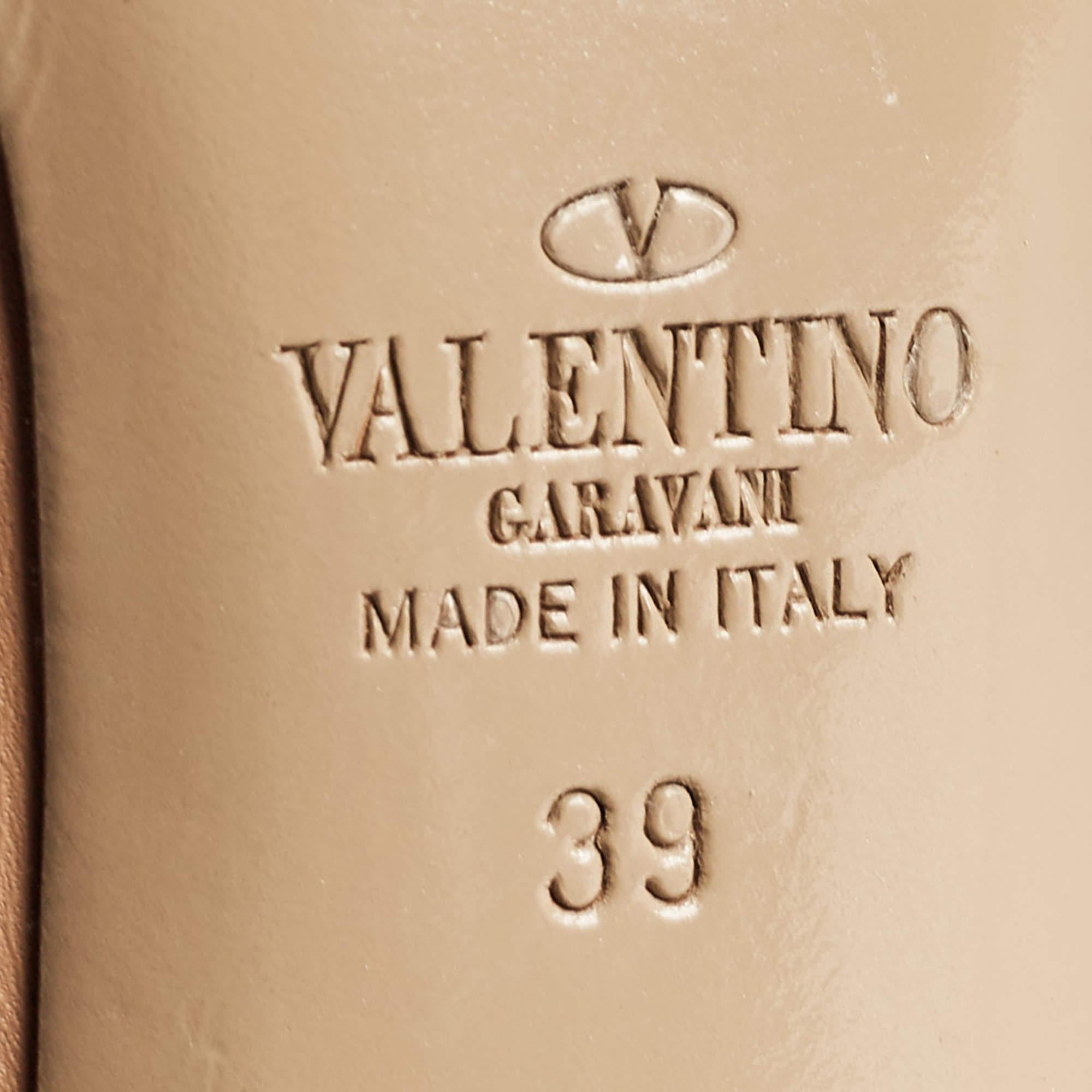 Valentino Beige Leather Rockstud Ankle Strap Pumps Size 39 2
