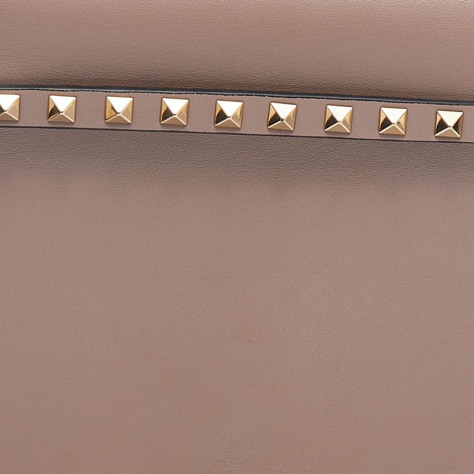 Valentino Beige Leather Rockstud Clutch 5