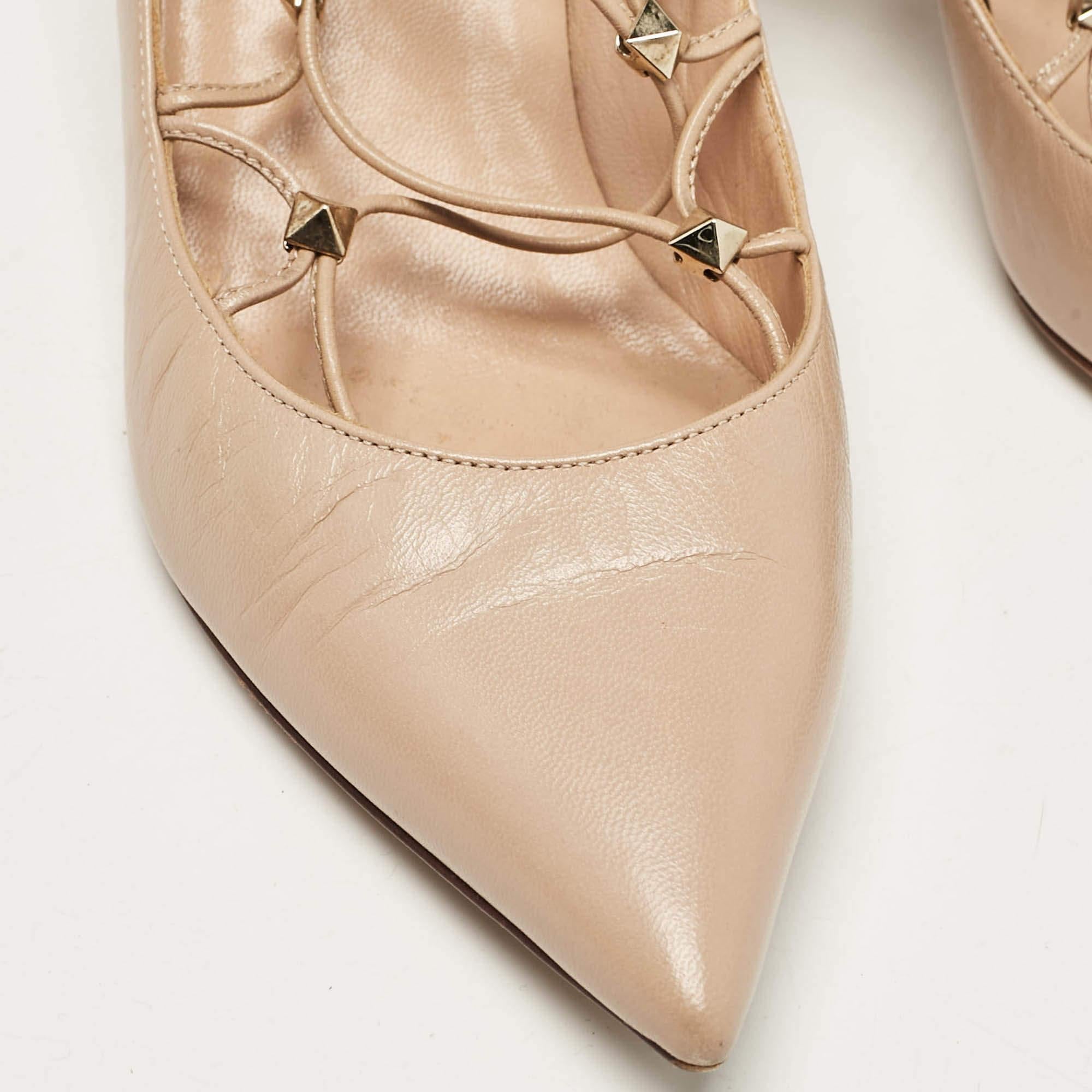 Valentino escarpins Rockstud en cuir beige, taille 36.5 2