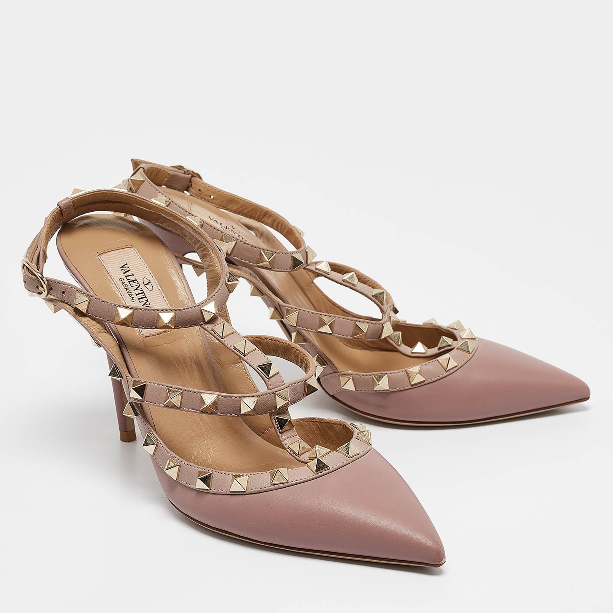 Women's Valentino Beige Leather Rockstud Pumps Size 39