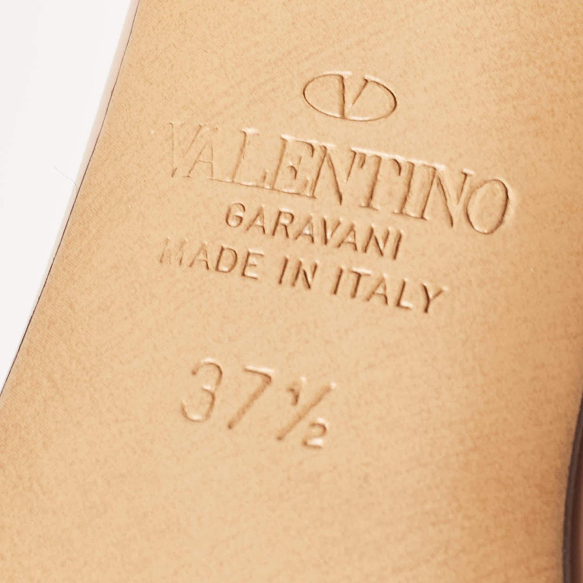 Valentino Beige Patent Escape V logo Slingback Pumps Size 37.5 2