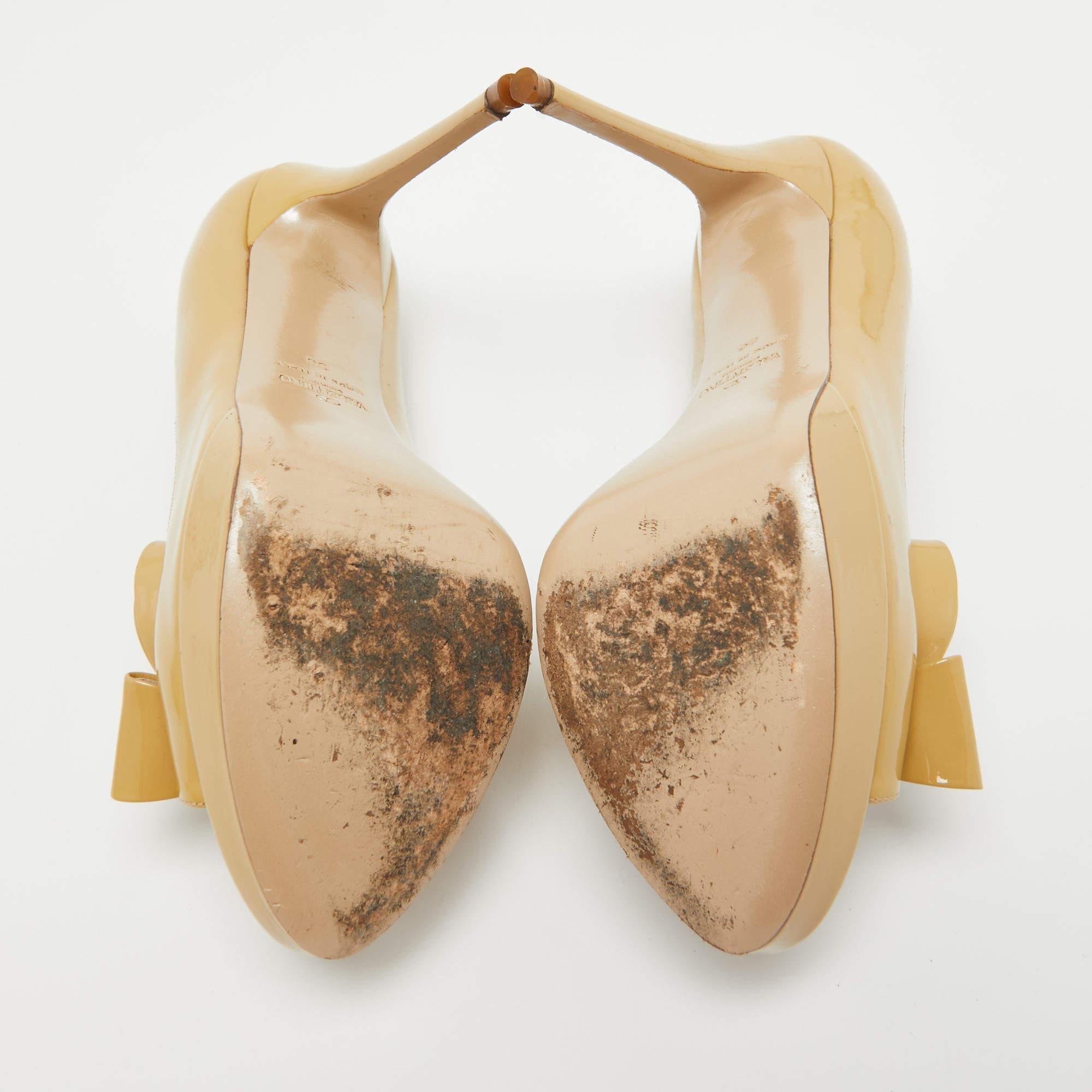 Valentino Beige Patent Leather Bow Platform Peep Toe Pumps Size 38 2