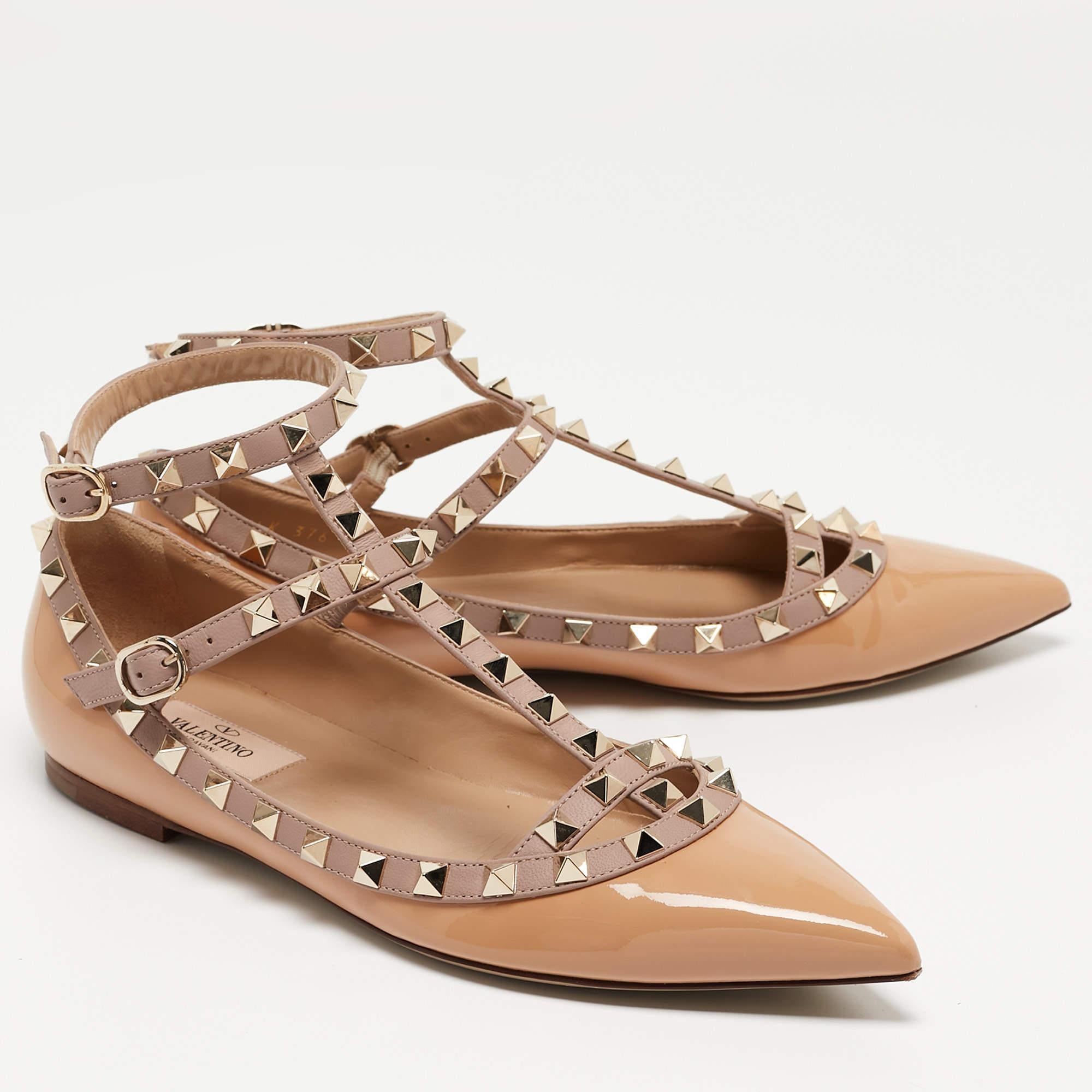 Valentino Beige Patent Leather Rockstud Ankle Strap Ballet Flats Size 37 For Sale 5
