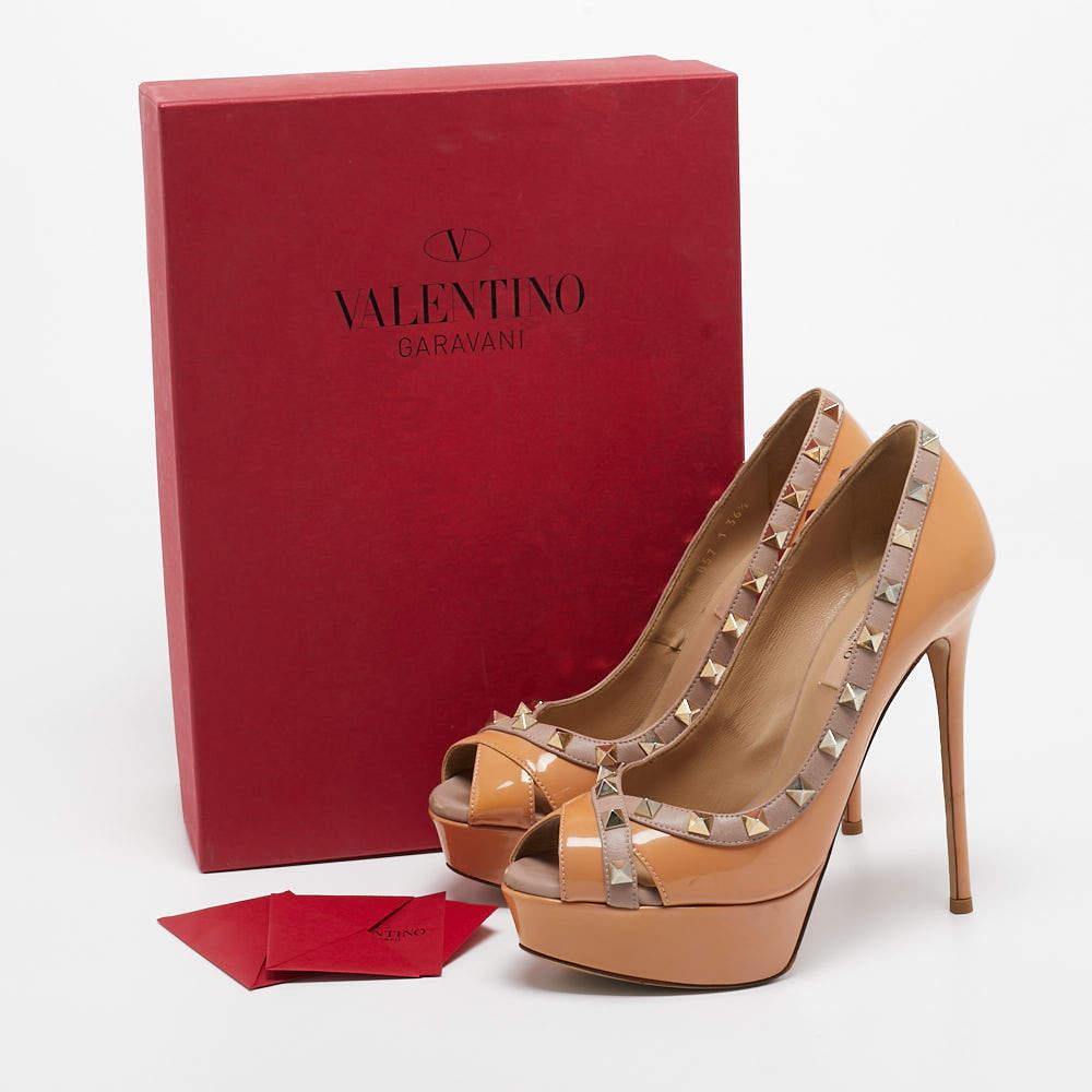 Valentino Beige Patent Leather Rockstud Platform Peep Toe Pumps Size 36.5 For Sale 5
