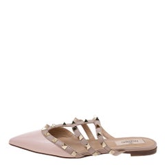 Valentino Beige Patent Leather Rockstud Pointed Toe Flat Mules Size 35