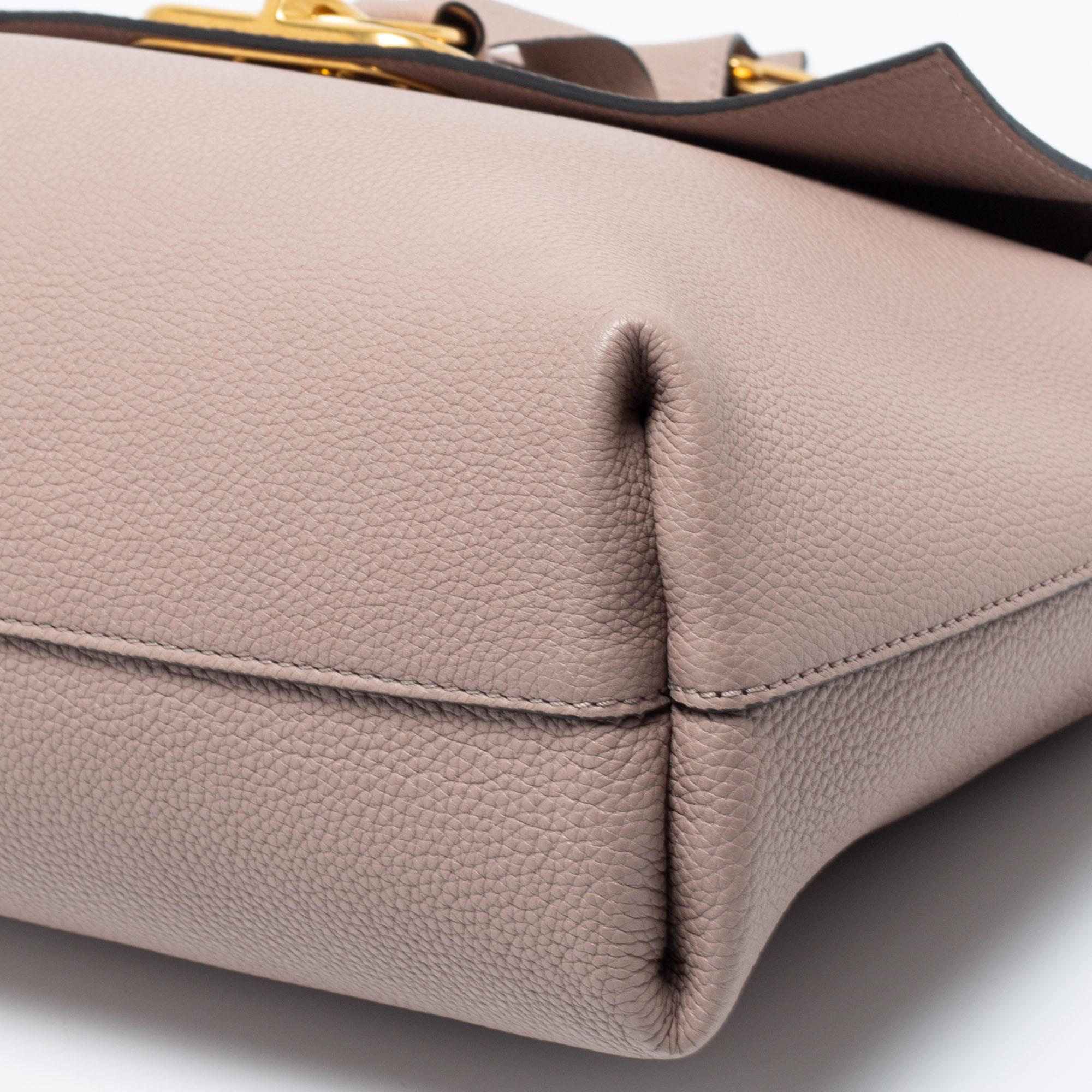 Valentino Beige Poudre Grained Leather VRing Flap Shoulder Bag 3