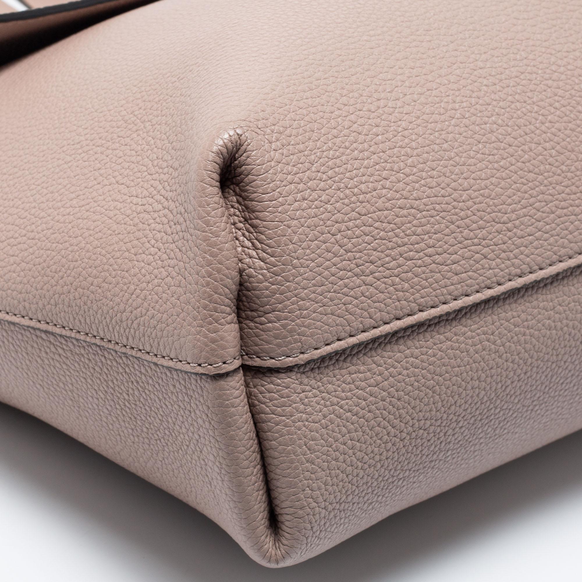 Valentino Beige Poudre Grained Leather VRing Flap Shoulder Bag 5