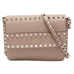 Valentino Beige Poudre Leder-Umhängetasche mit Nietenklappe