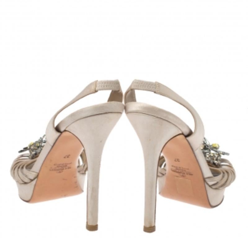 Women's Valentino Beige Satin Crystal Embellished Peep Toe Slingback Sandals Size 37 For Sale