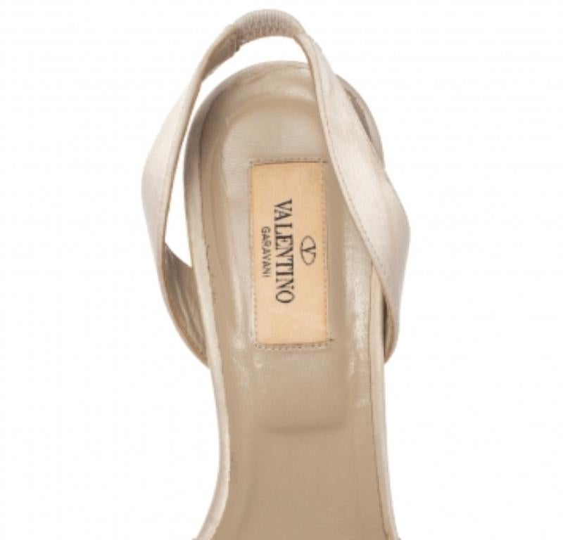 Valentino Beige Satin Crystal Embellished Peep Toe Slingback Sandals Size 37 For Sale 2