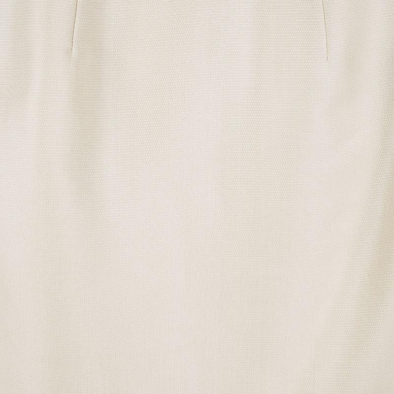 Valentino Beige Silk Pencil Skirt M In Excellent Condition For Sale In Dubai, Al Qouz 2
