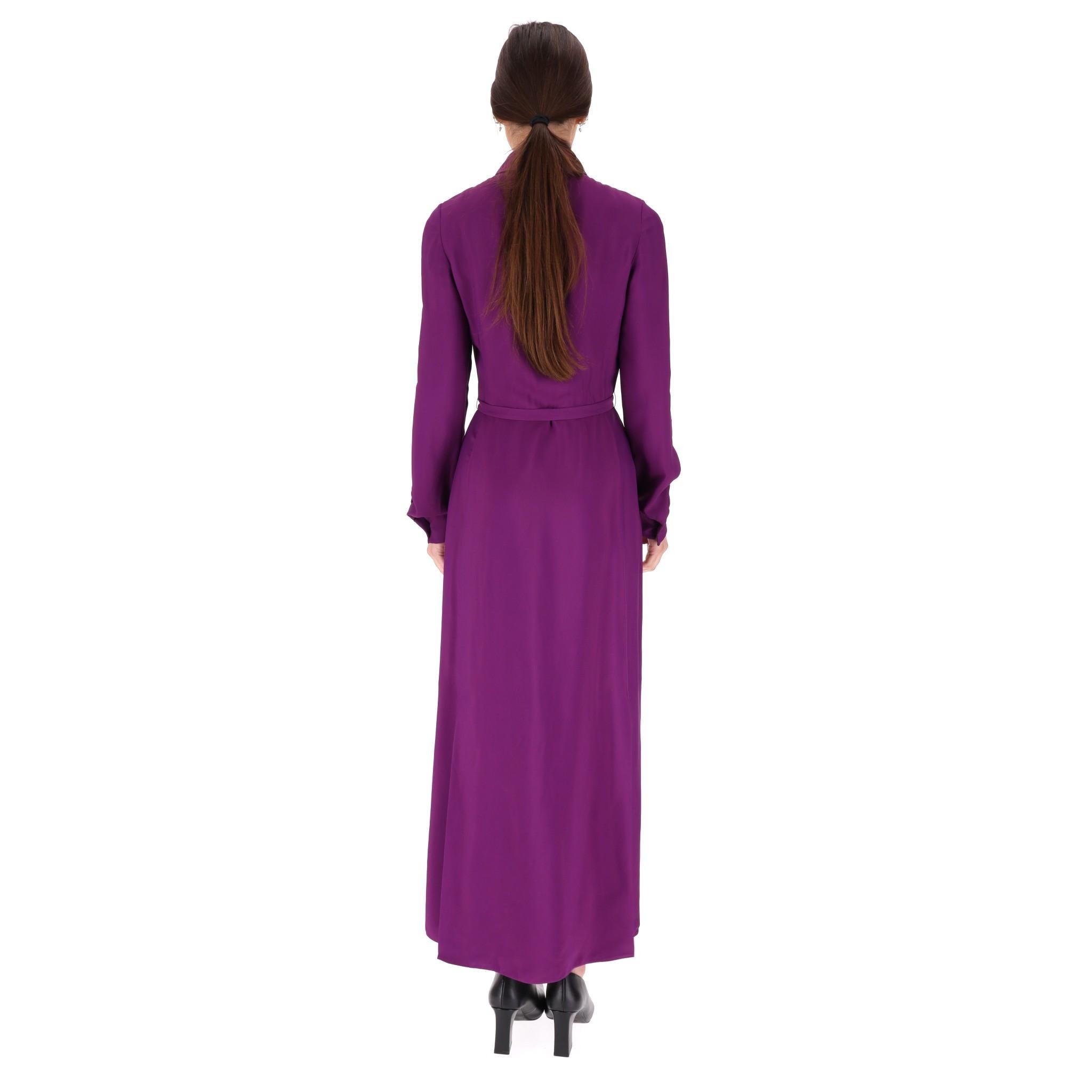 Valentino Belted Crepe Maxi Dress In Excellent Condition For Sale In London, GB