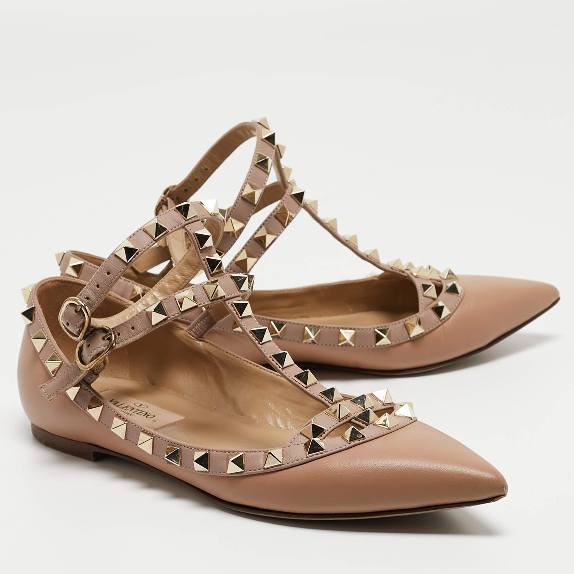 Women's Valentino Beoge/Old Rose Leather Rockstud Ankle Strap Ballet Flats Size 35 For Sale