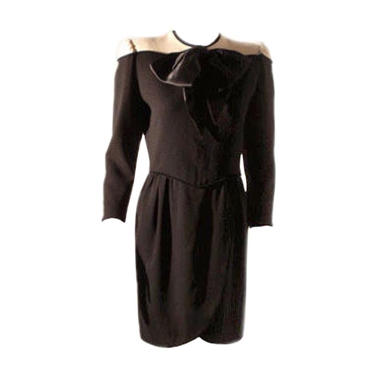 Valentino Black and Cream Wool Day Dress, Circa 1980's For Sale