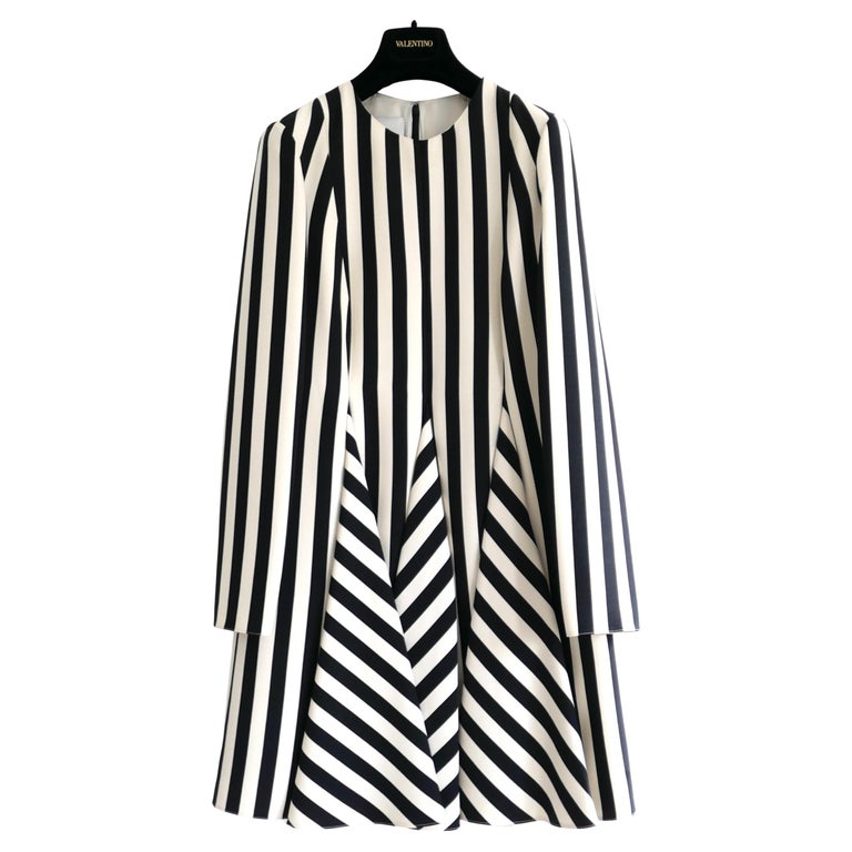 Valentino Women's Black White Striped Skater Dress IT44/UK12 For Sale at  1stDibs