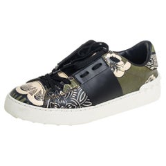 Valentino Black/Army Green Floral Printed Leather Low Top Sneakers Size 38.5