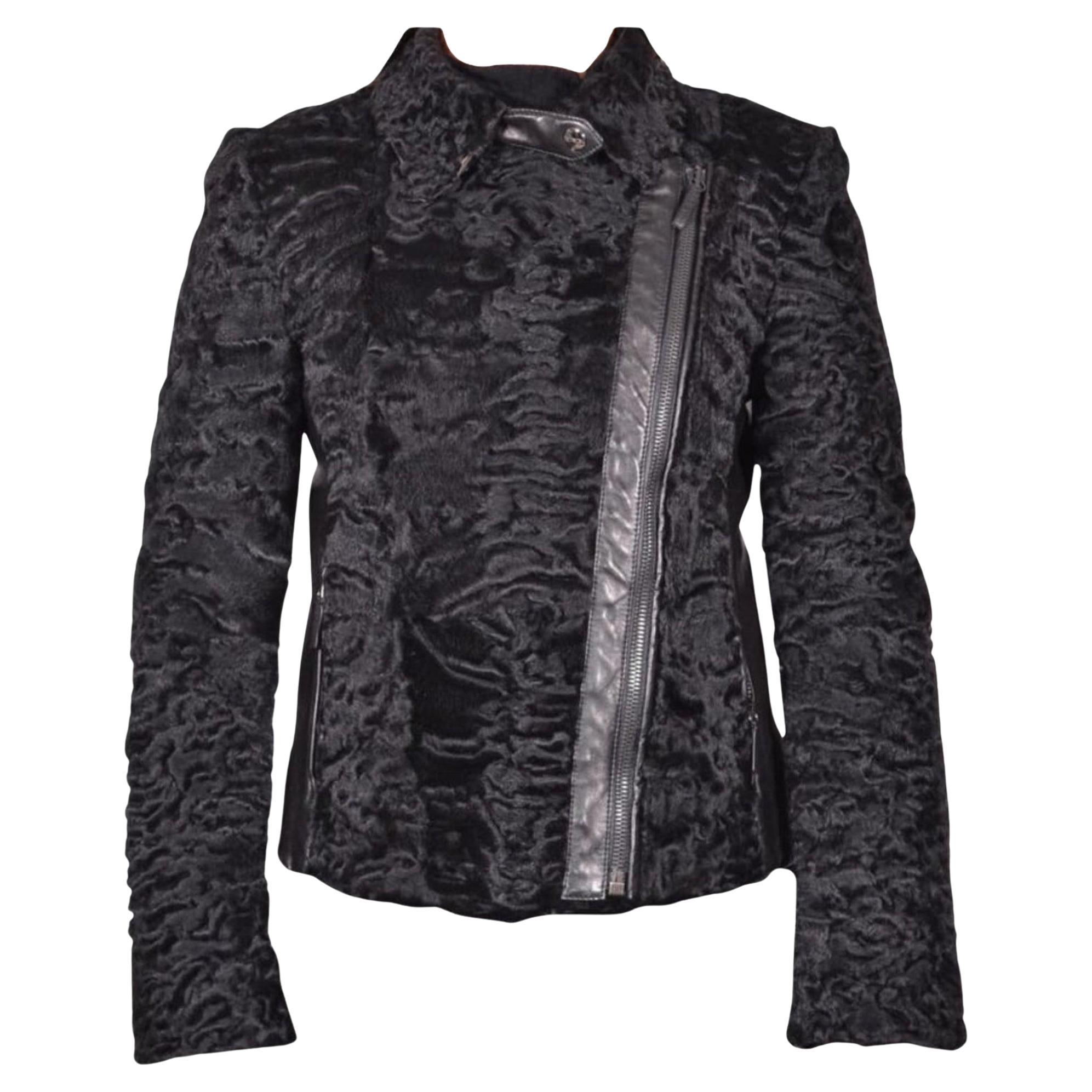 Valentino Giacca Biker in pelliccia d'agnello Karakul nera IT42 in vendita
