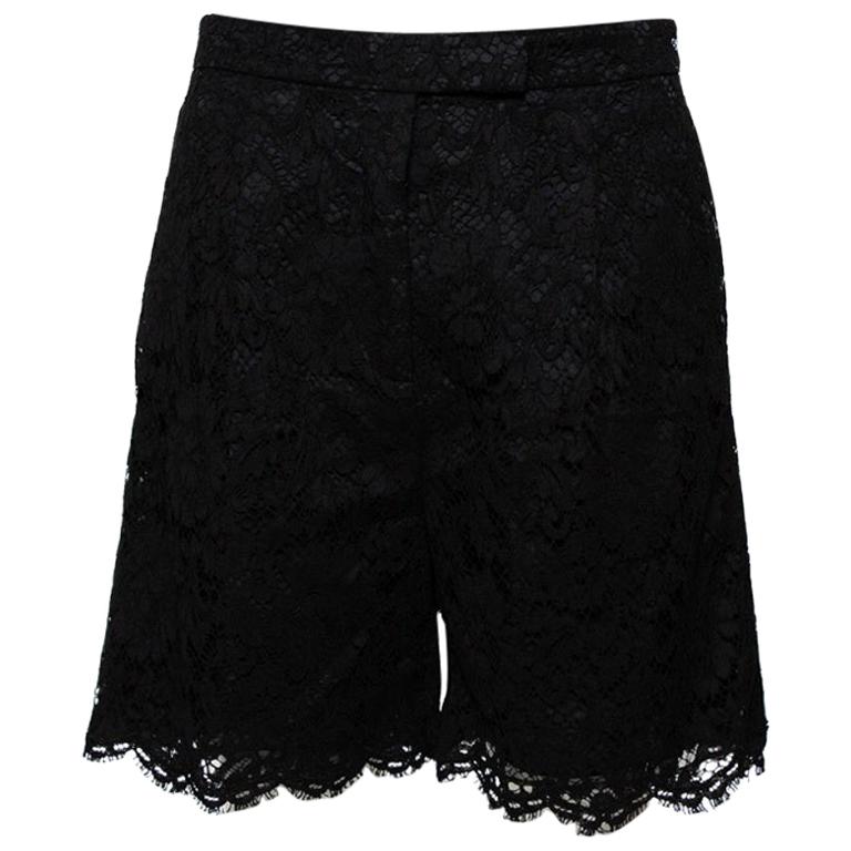 Valentino Black Corded Floral Lace Shorts M For Sale at 1stDibs