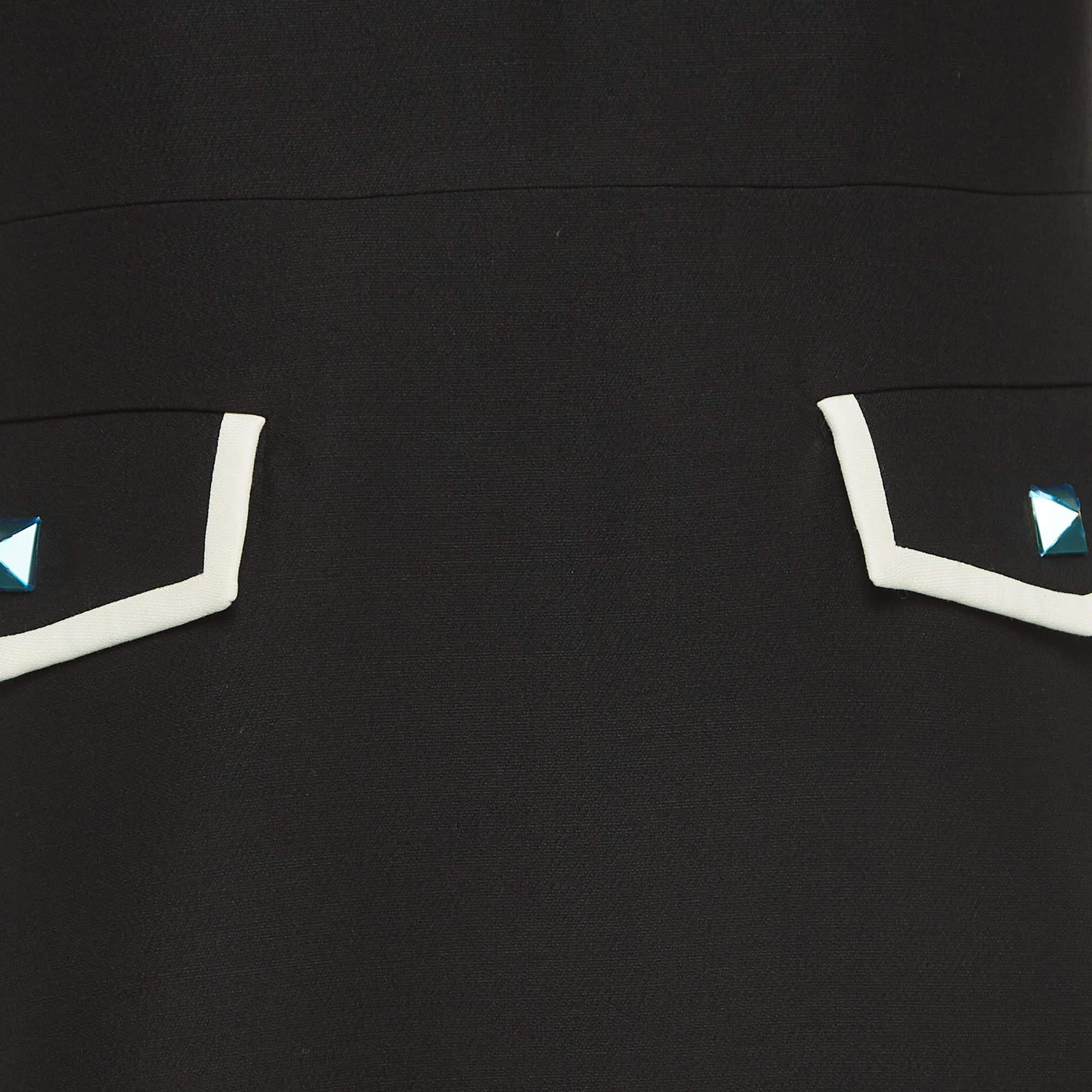 Valentino Black Crepe Stud Button Detail Couture Dress XL In Excellent Condition For Sale In Dubai, Al Qouz 2