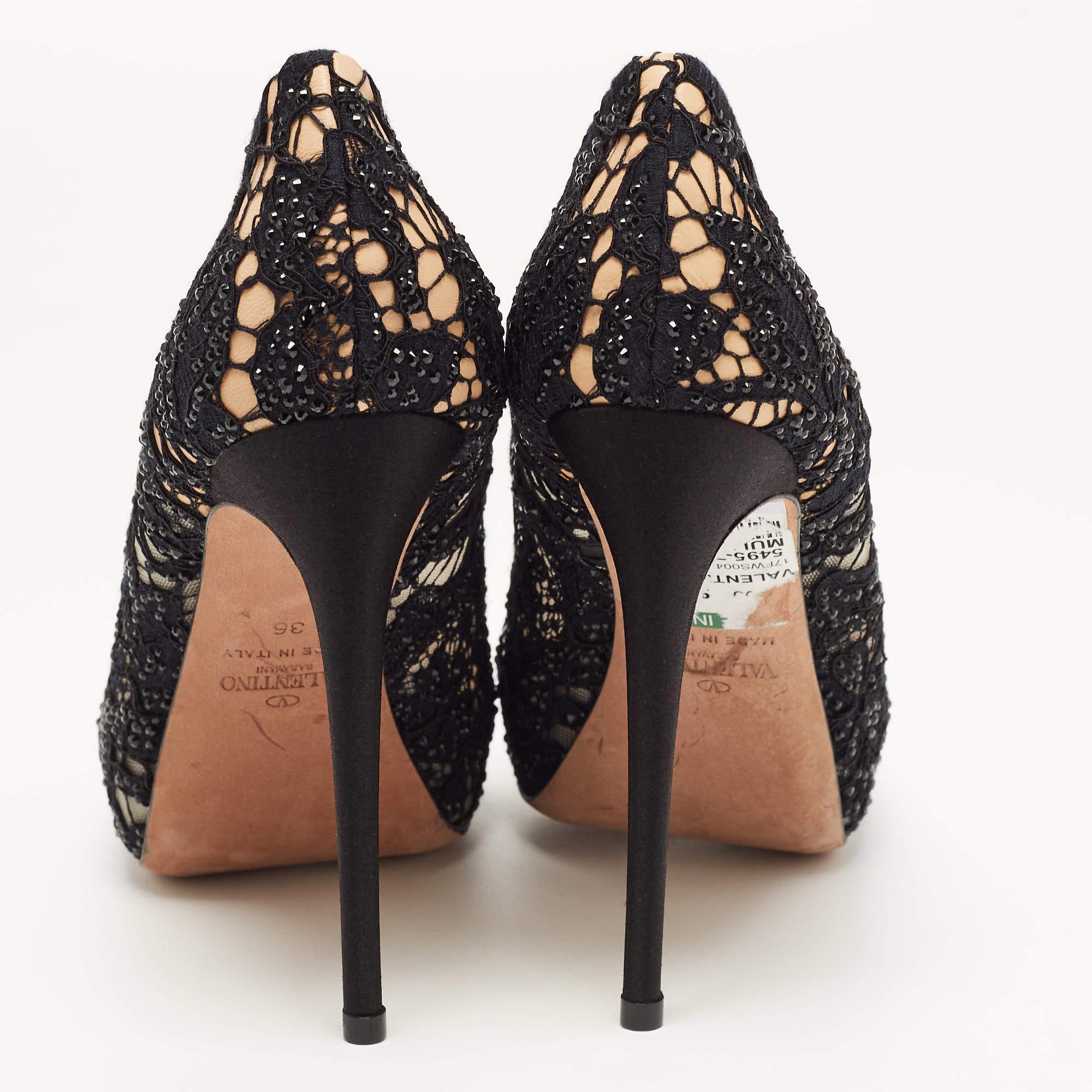 Valentino Black Crystal Embellished Lace Peep Toe Pumps Size 36 In Excellent Condition In Dubai, Al Qouz 2