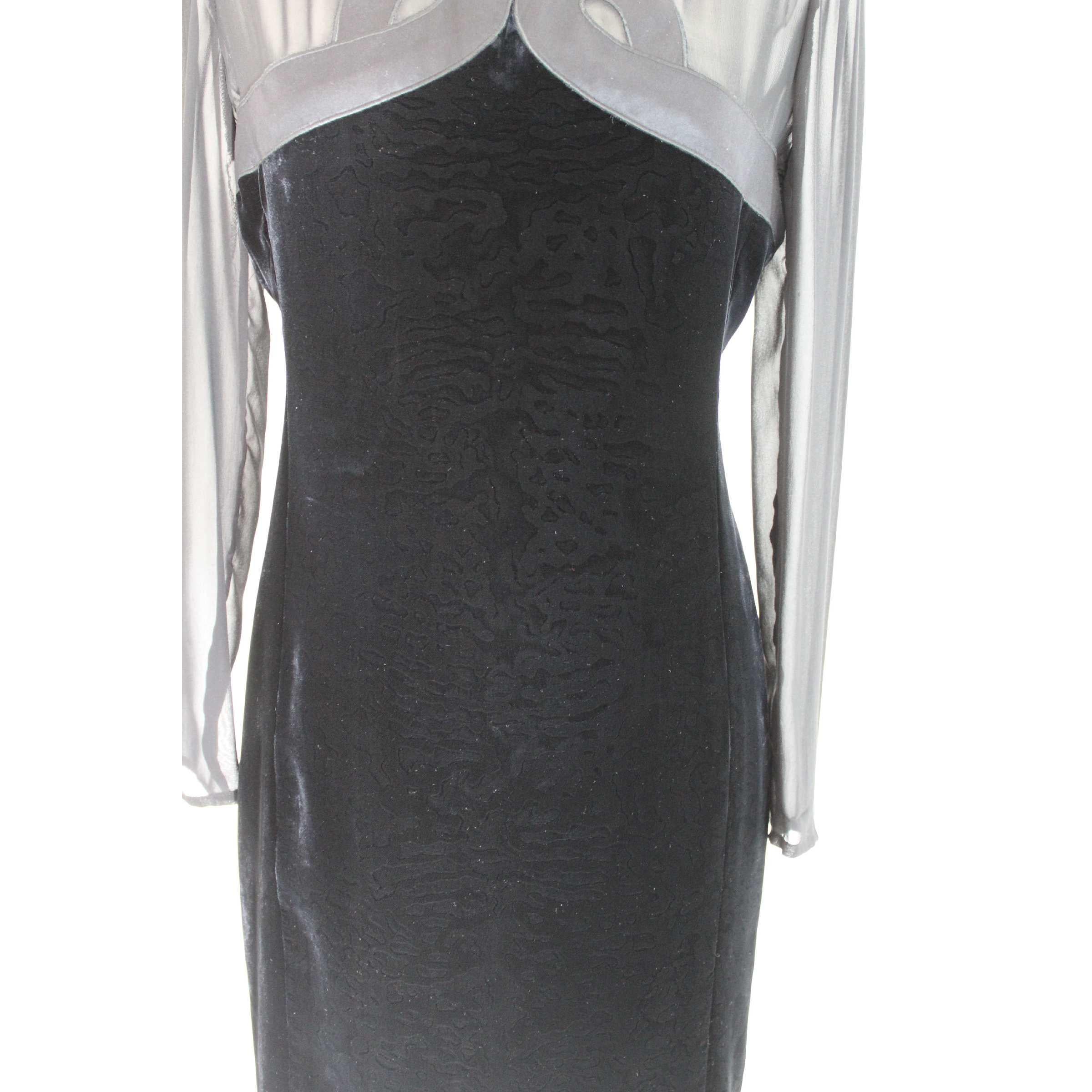 Valentino Black Silk Velvet Evening 1990s Party Cocktail Elegant Sheath Dress  1