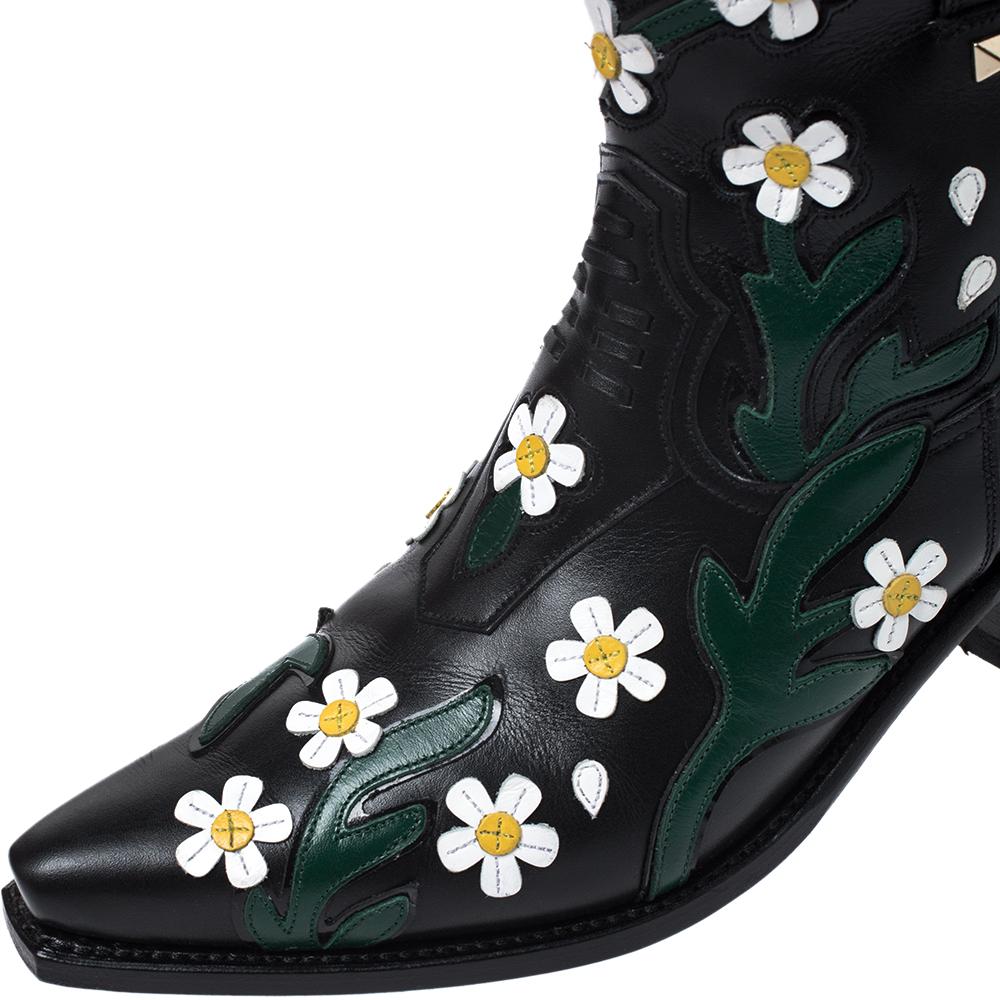 Women's Valentino Black Floral Embroidered Leather Pointed Toe Cowboy Boots Size 39