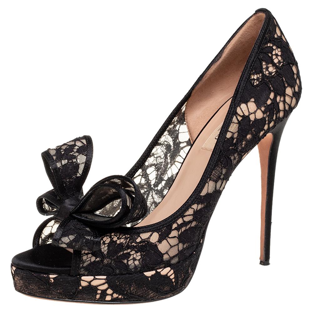 Valentino Black Floral Lace Couture Bow Peep-Toe Platform Pumps Size 39 1
