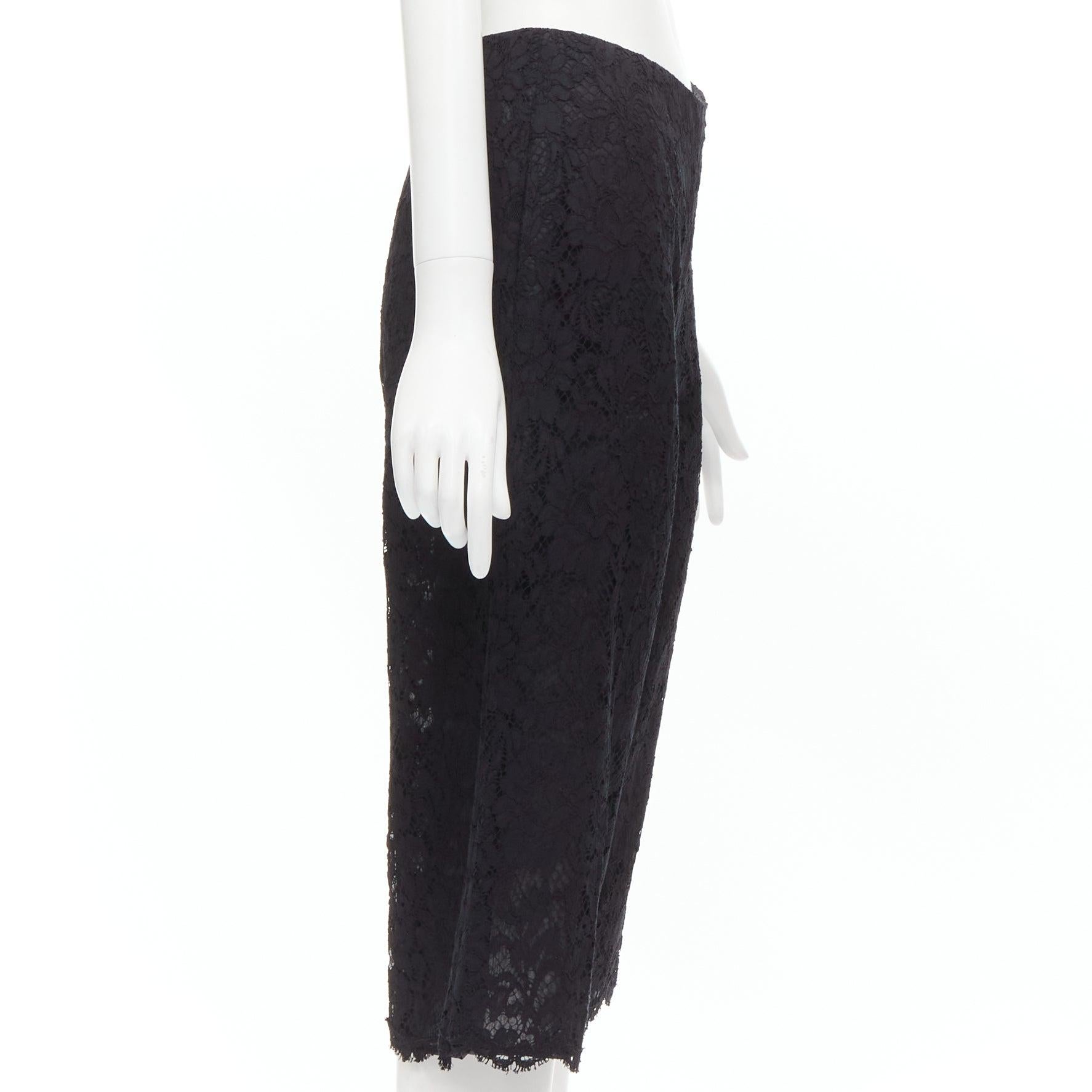 Short culotte en dentelle florale noire VALENTINO longueur genou IT38 XS Pour femmes en vente