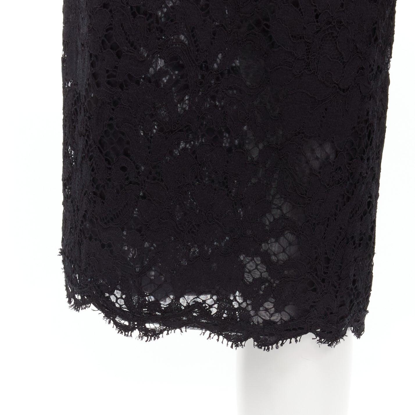Short culotte en dentelle florale noire VALENTINO longueur genou IT38 XS en vente 4