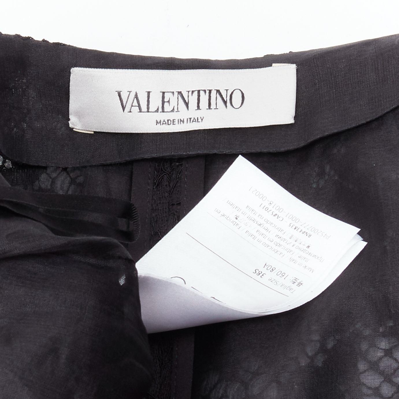 VALENTINO black floral lace knee length culotte shorts IT38 XS For Sale 5