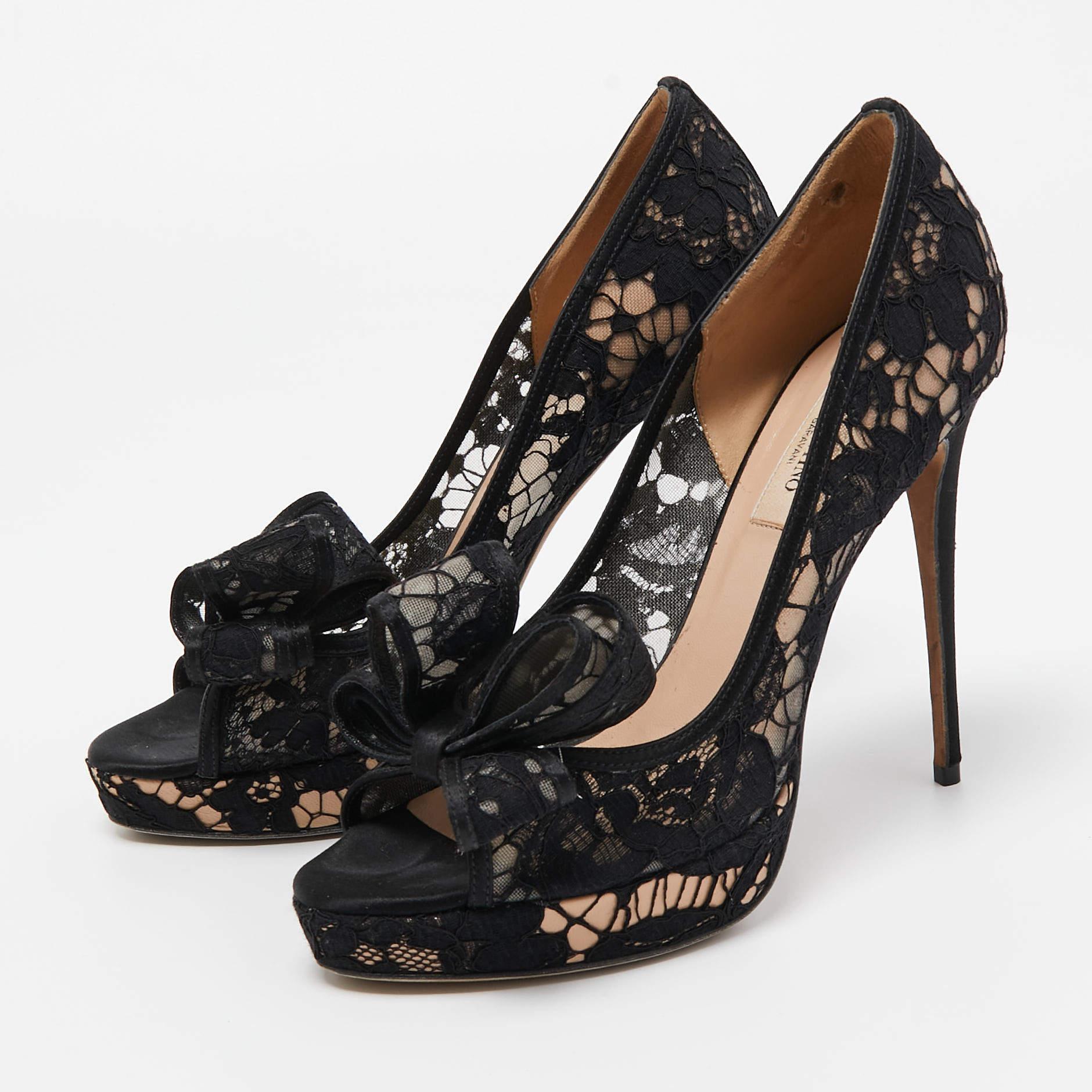 Valentino Black Lace and Mesh Bow Peep Toe Pumps Size 37 For Sale 1