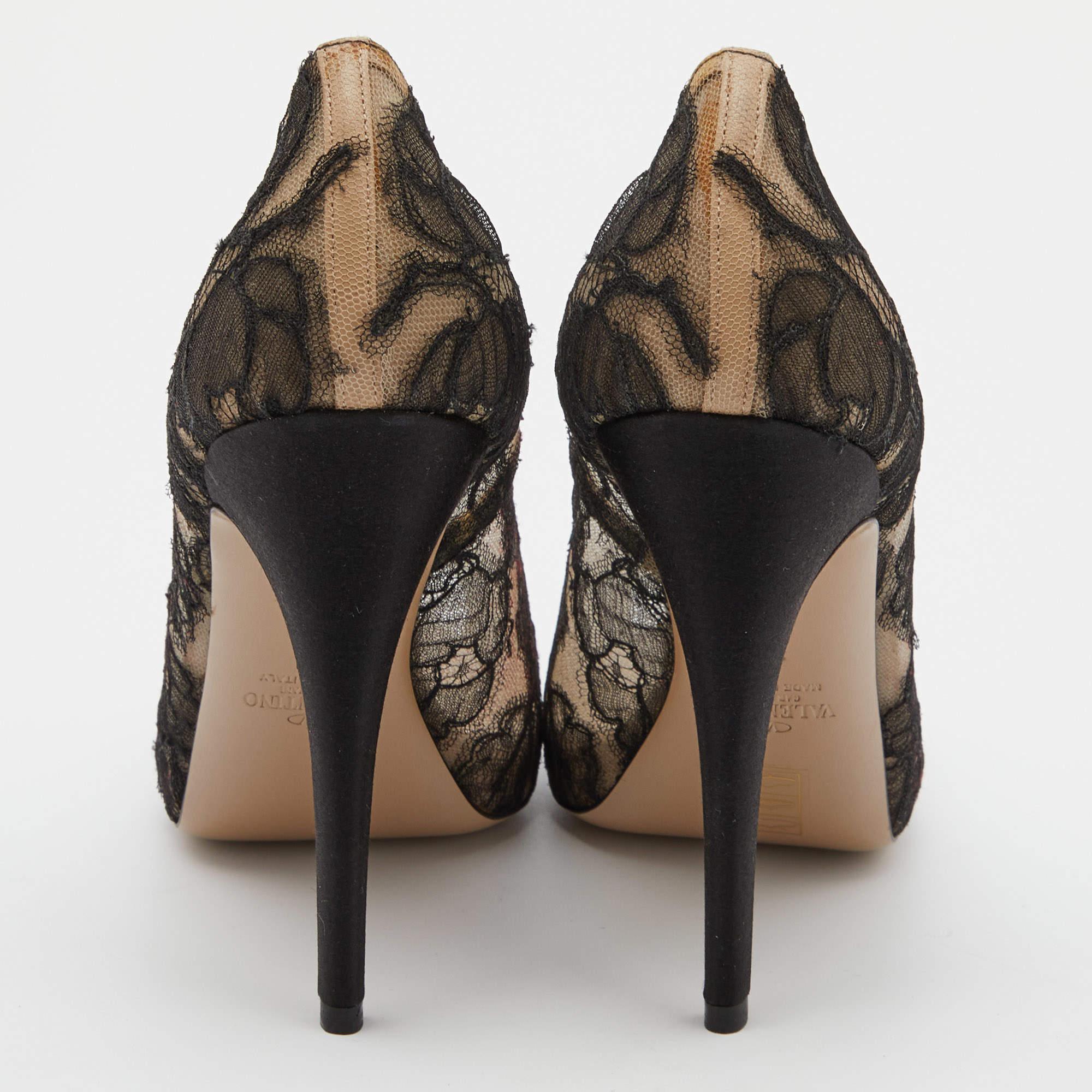 Valentino Black Lace and Satin Peep Toe Pumps 39 For Sale 1