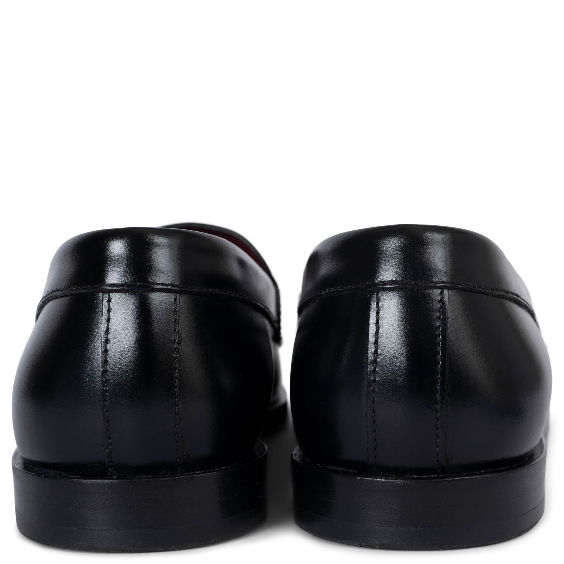Women's VALENTINO black leather 2022 VLOGO CHAIN Loafers Shoes 38.5 For Sale
