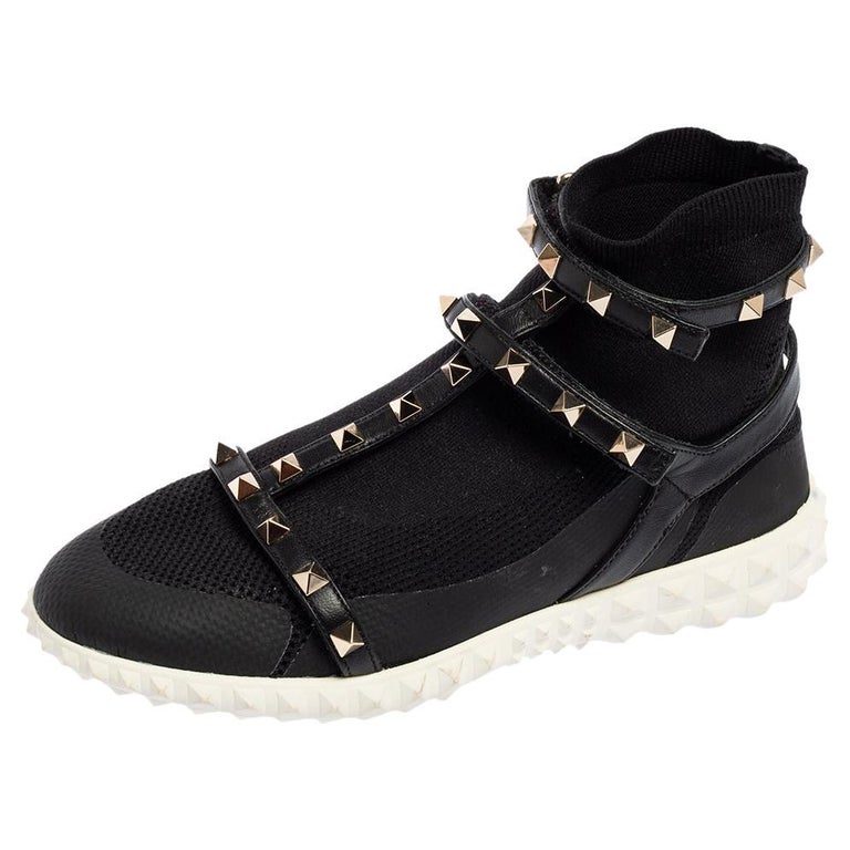Valentino Black Leather And Knit Fabric Rockstud Sock Sneakers Size 37 at  1stDibs | valentino sock sneakers, valentino knit sneakers, valentino  rockstud sock sneakers