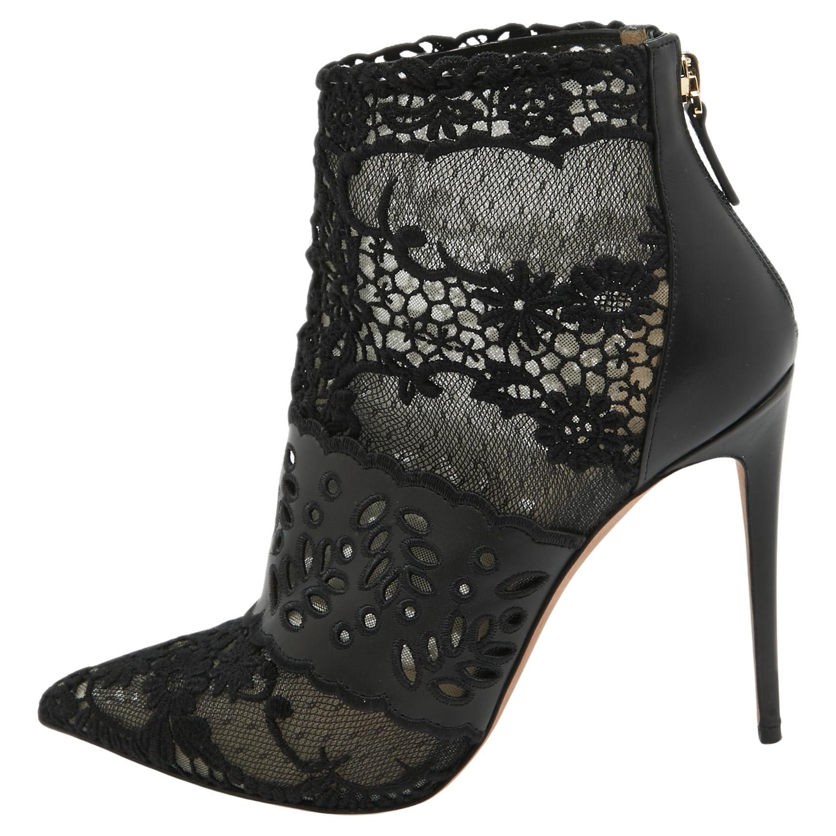 Valentino Black Leather and Lace Fusion Ankle Booties Size 38 For Sale