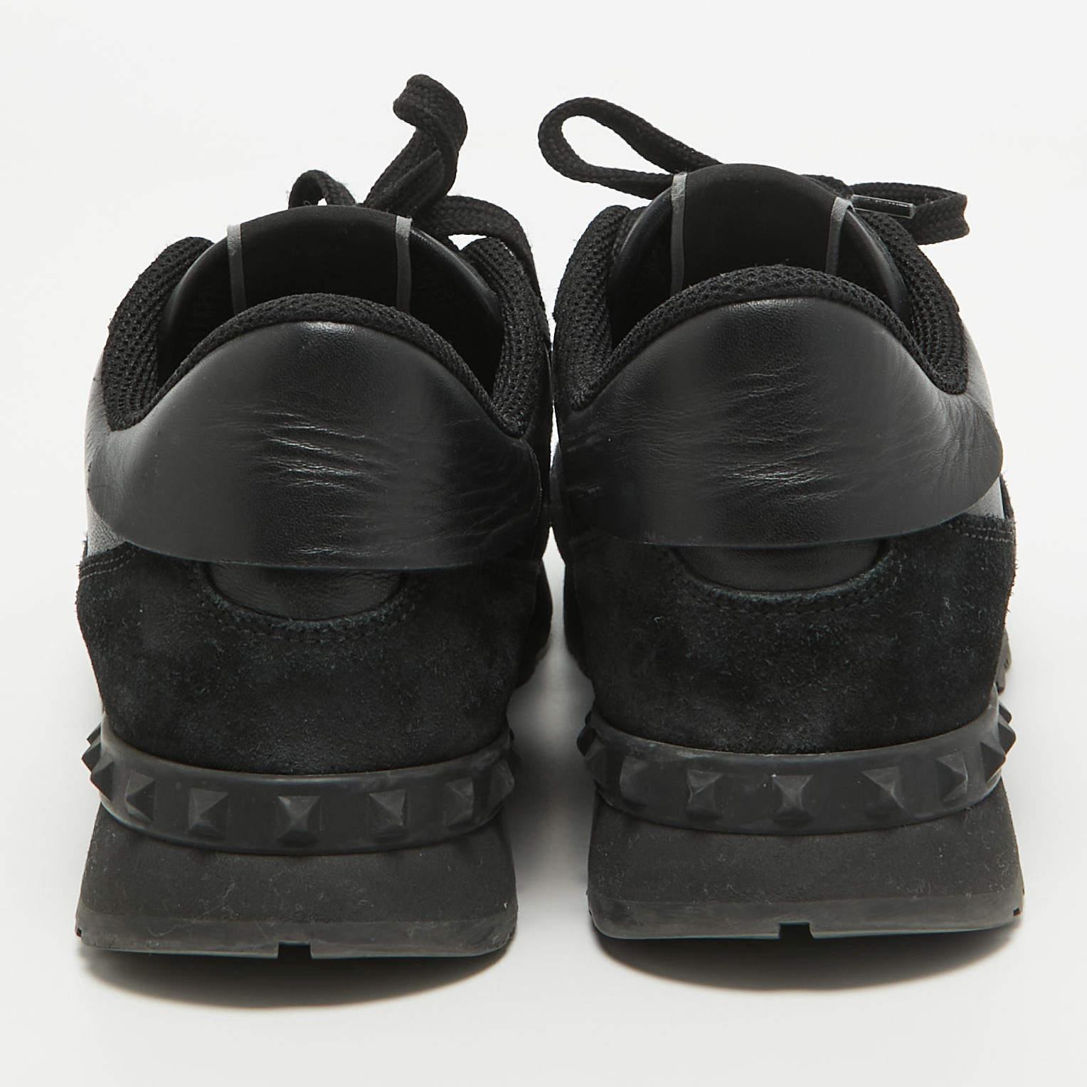 Valentino Black Leather and Suede Rockrunner Law Top Sneakers Size 40 For Sale 2