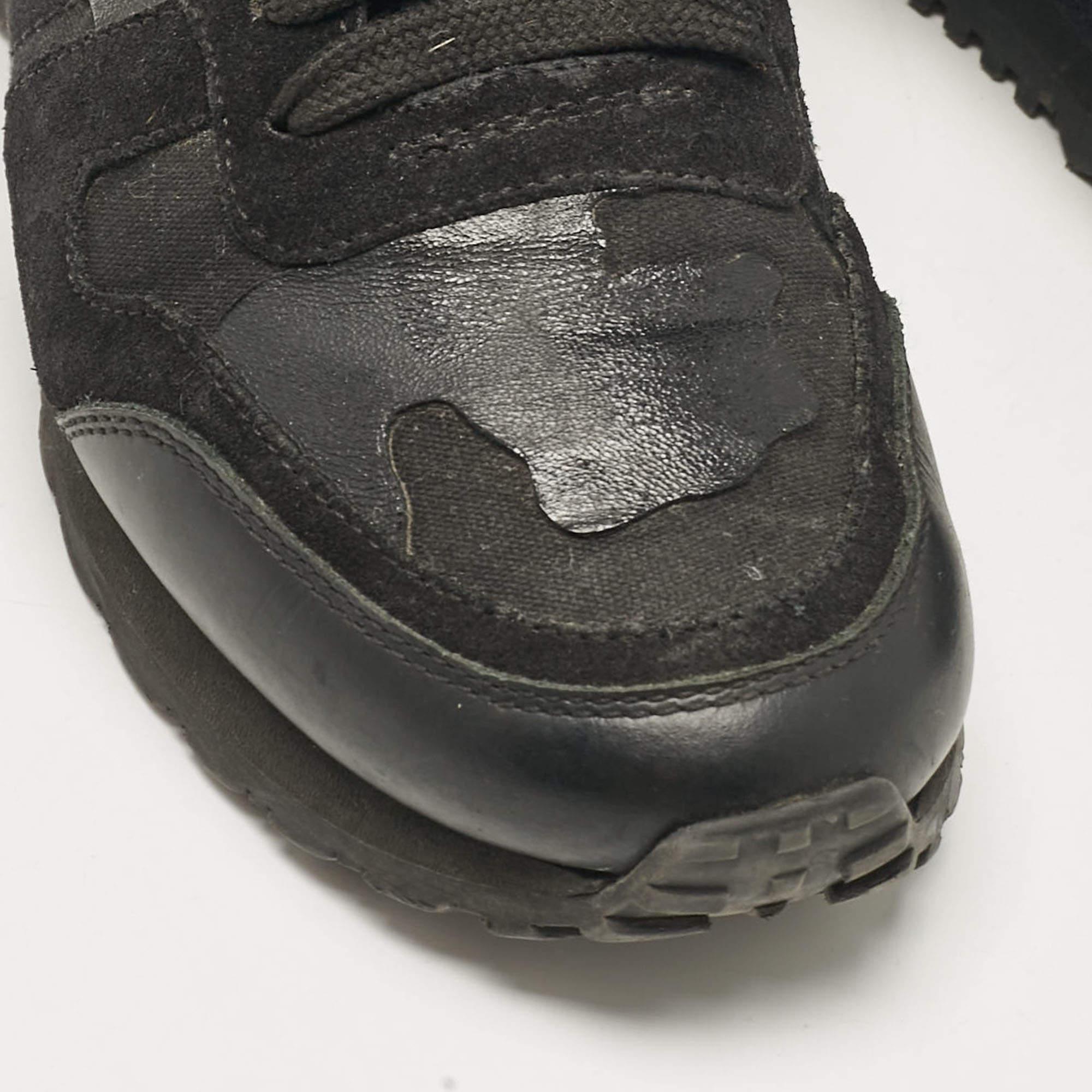 Valentino - Baskets basses en cuir et daim Rockrunner - Taille 36 en vente 2