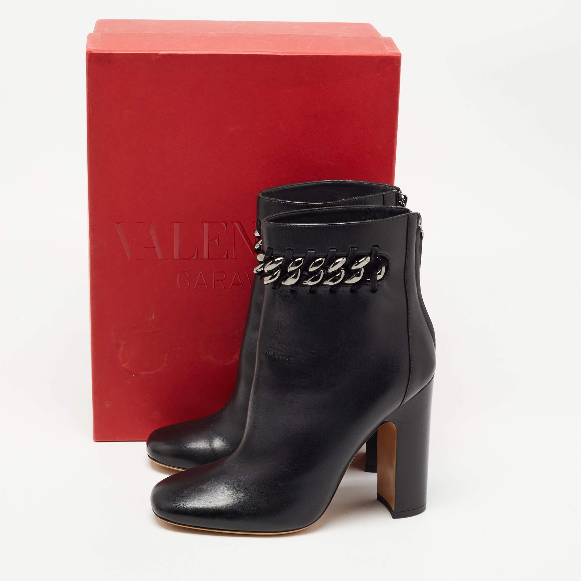 Valentino Black Leather Ankle Boots Size 41 2