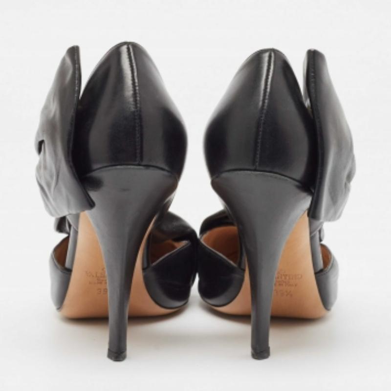 Valentino - Noeud en cuir noir  Bout pointu  Escarpins taille 39,5 Pour femmes en vente