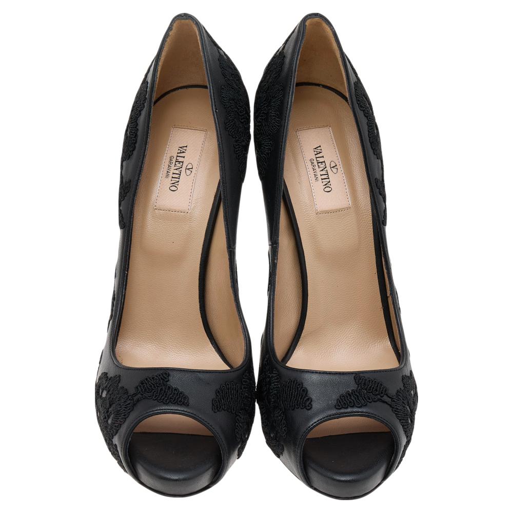 Valentino Black Leather Embroidered Peep Toe Platform Pumps Size 40.5 1