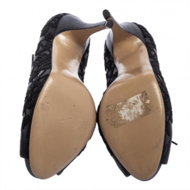 Valentino Black Leather Floral Embroidered Peep Toe Ankle Booties Size 40 For Sale 2
