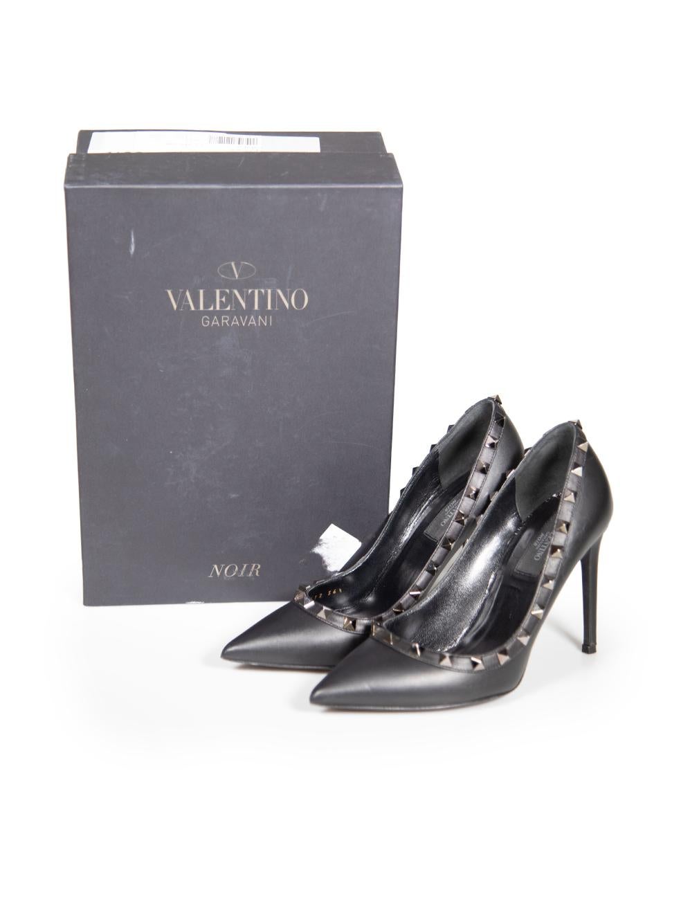 Valentino Black Leather Point Toe Rockstud Pumps Size IT 36.5 For Sale 3